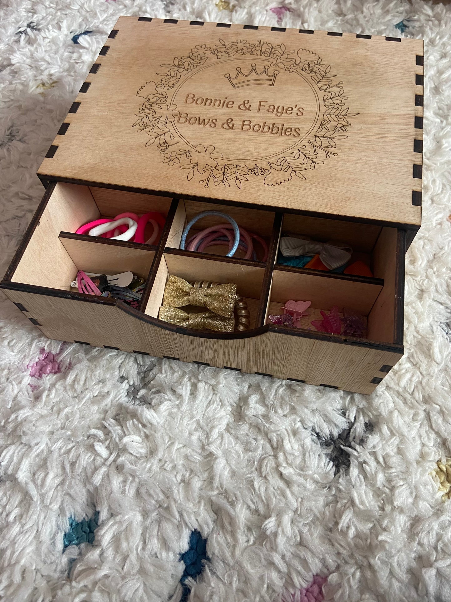 Bows & Bobbles Box