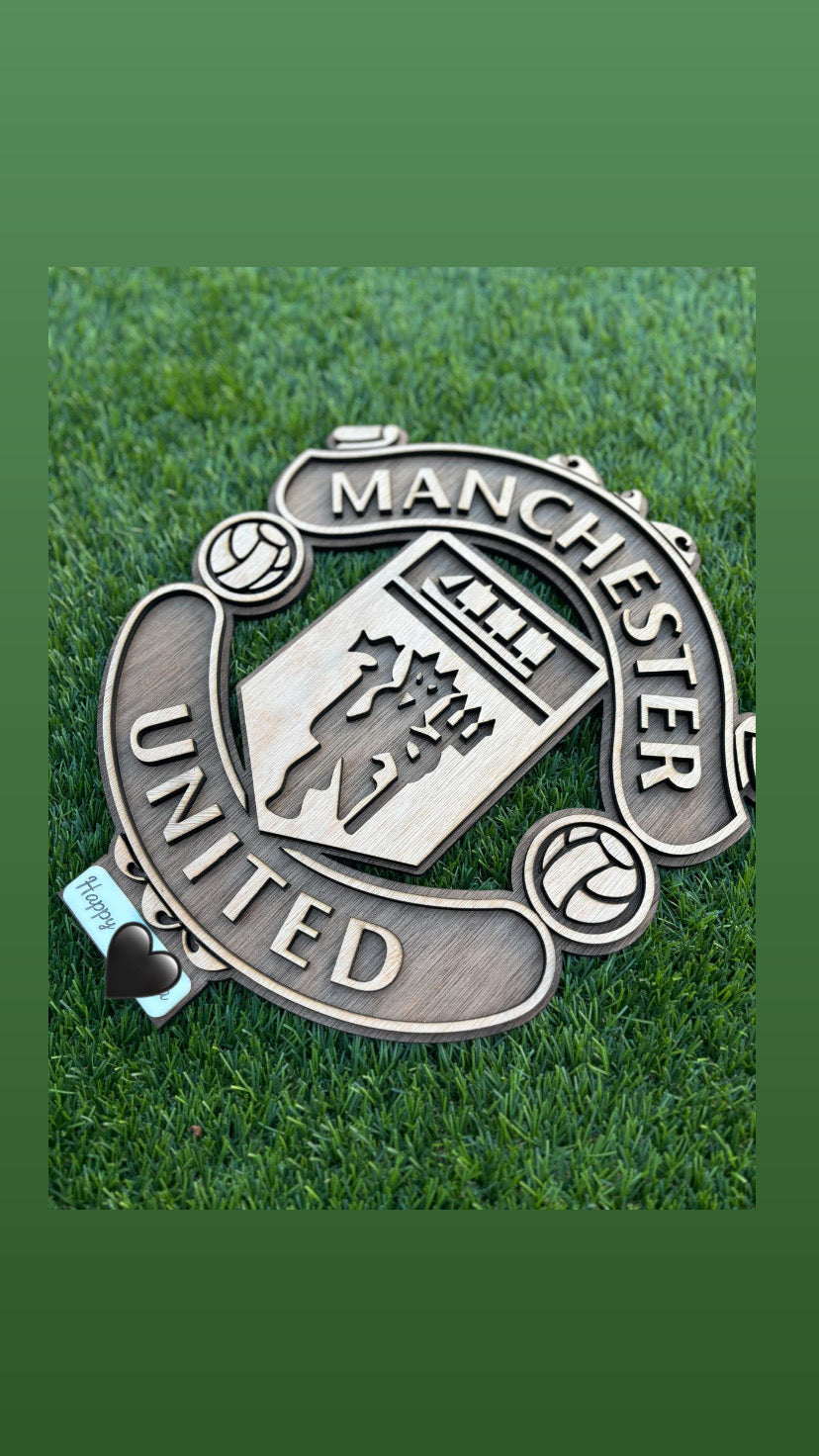 Two Tone United Crest